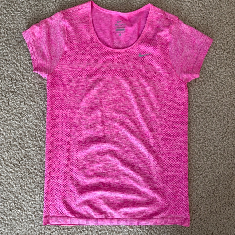 Nike Running Dri-fit T-shirt (Medium)